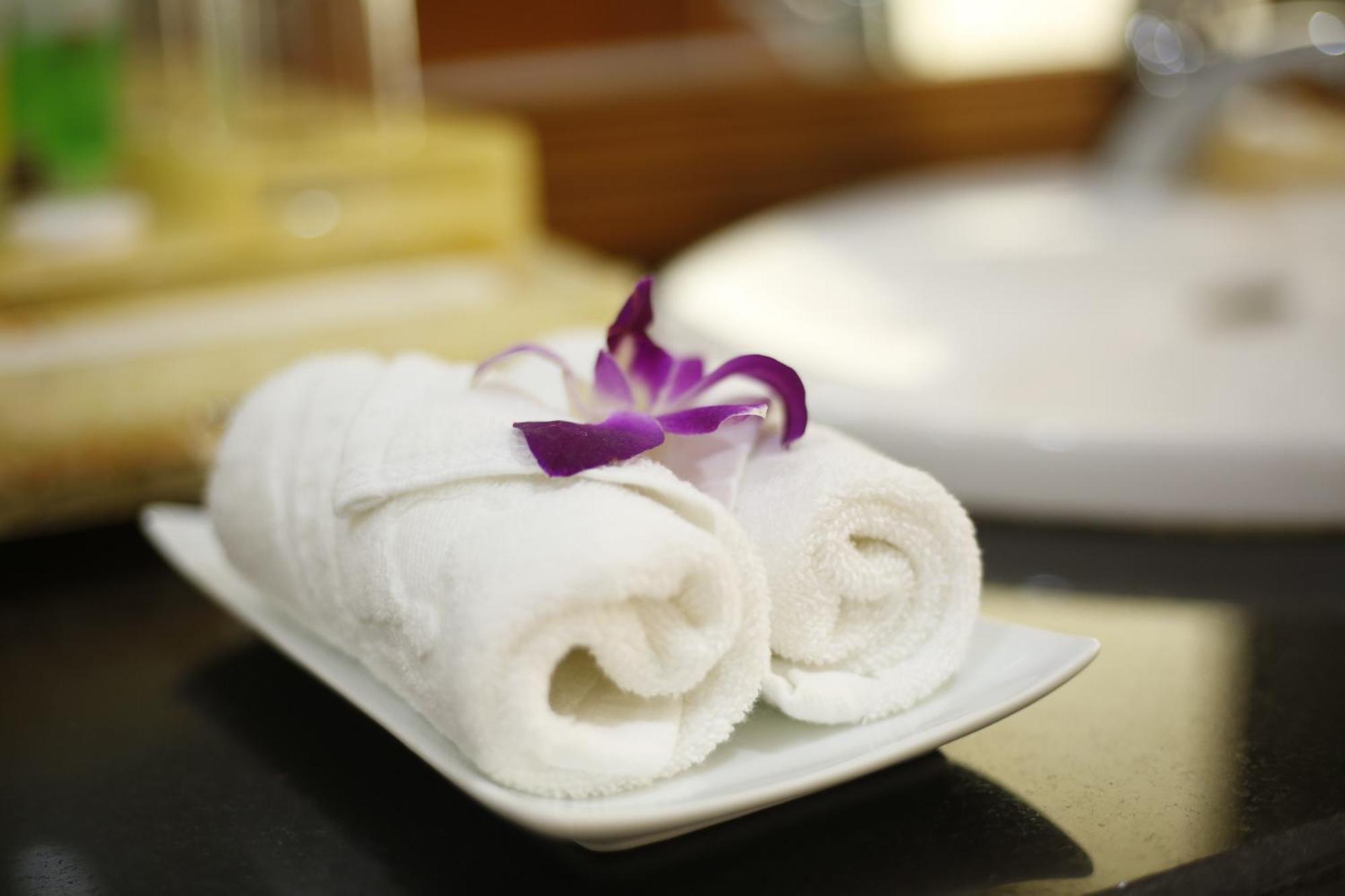 Phuong Anh Hotel 1 Hai Duong Exterior photo